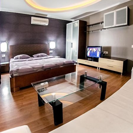 Hotrent Pechersk Lesy 20/22 كييف المظهر الخارجي الصورة