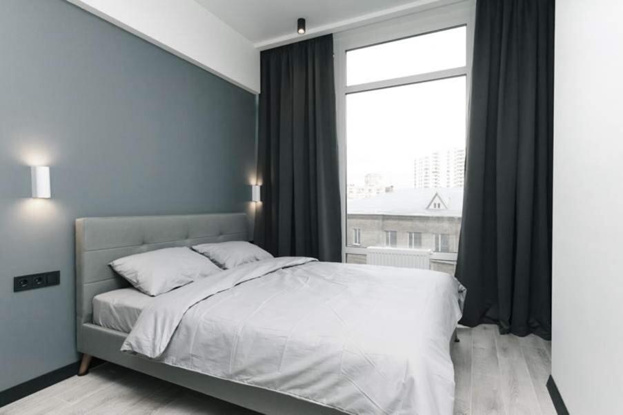 Hotrent Pechersk Lesy 20/22 كييف المظهر الخارجي الصورة