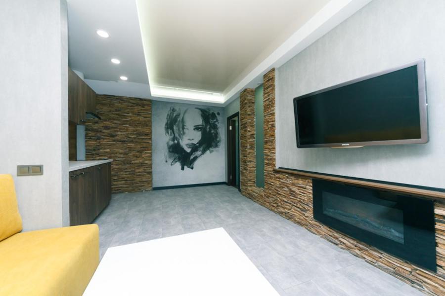 Hotrent Pechersk Lesy 20/22 كييف المظهر الخارجي الصورة