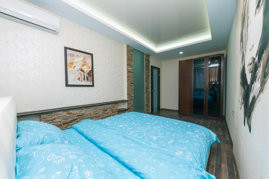 Hotrent Pechersk Lesy 20/22 كييف المظهر الخارجي الصورة